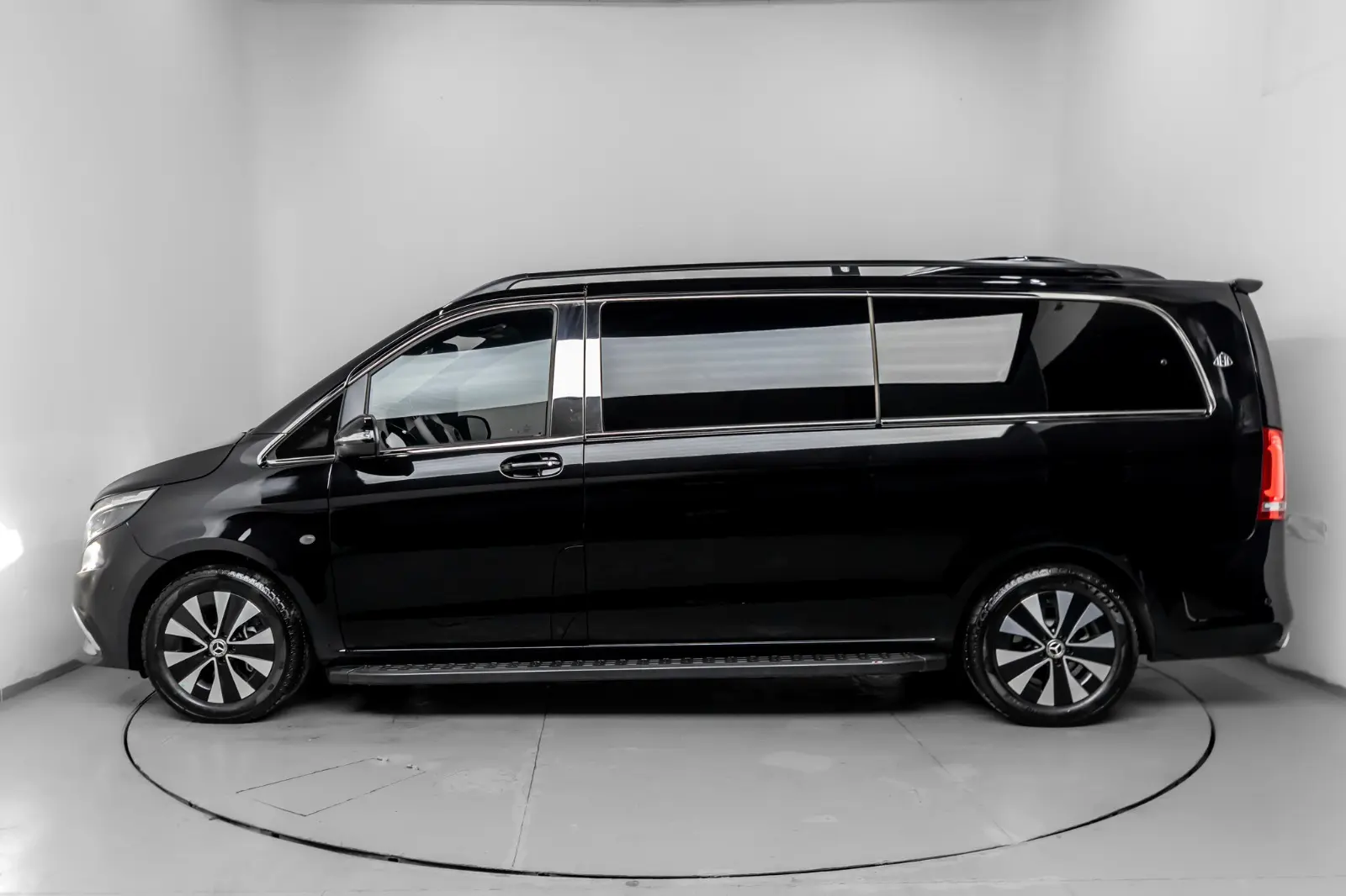 Mercedes Vito Maybach - Görsel 6